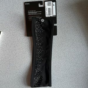 Lululemon Cold Terrain Run Earwarmer